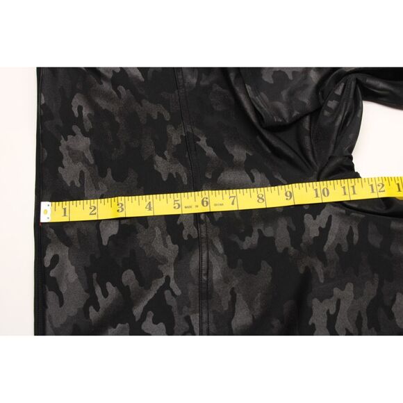 Spanx Women's Plus Faux Leather Black Camo Leggings Sz XL - Picture 6 of 9